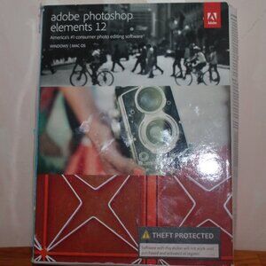 Boxed Adobe Photoshop Elements 12 Enhance photos Complete